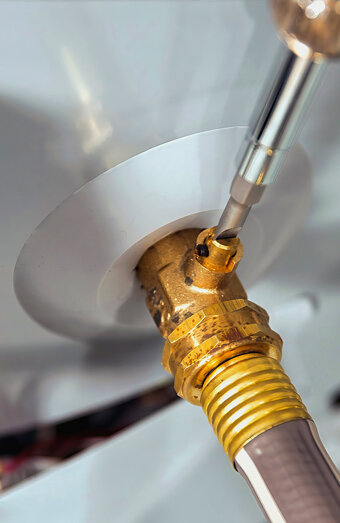 https://canningtonhotwater.com.au/uploads/2025/06/gas-hot-water-system-23833.jpg