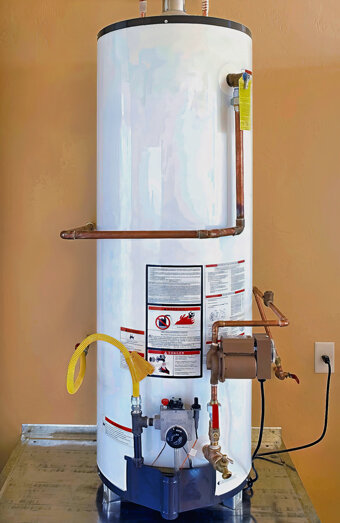 https://canningtonhotwater.com.au/uploads/2025/06/gas-hot-water-system-32424.jpg
