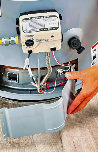 https://canningtonhotwater.com.au/uploads/2025/06/hot-water-servicing-80722.jpg